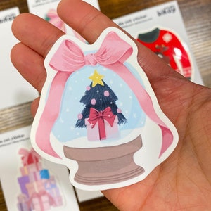 Sticker boule à neige sapin illustré, Sticker Noël vintage en vinyle pour ordinateur portable