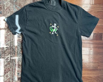 Shiny Mewtwo Embroidered T-shirts