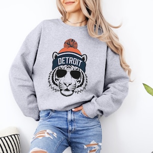 Vintage Detroit Baseball Crewneck Sweatshirt / T-Shirt, Tiger Sweatshirt, Retro Detroit Baseball Sweatshirt, Detroit Fan Gift