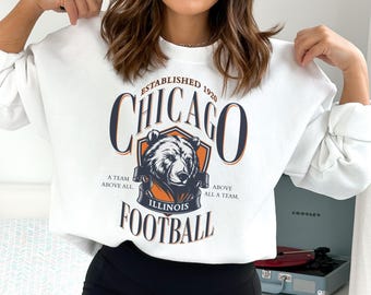 Chicago Vintage Style Crewneck Sweatshirt, Trendy Retro Style Football Shirt, Bear Mascot Shirt