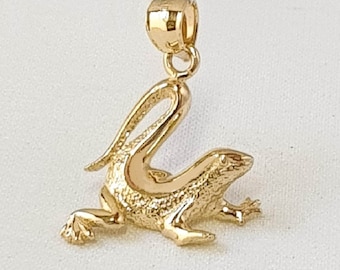 14K Yellow Gold Iguana Lizard Pendant