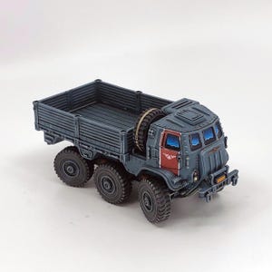 Auroch MLV- Sci-fi Tank - Transport - Logistics Truck