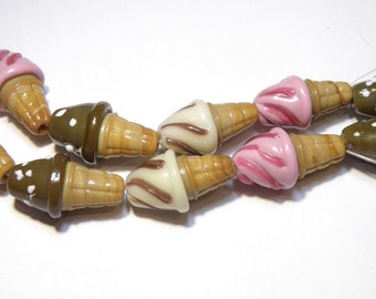 CHOOSE FLAVOR - (2) Ice Cream Cone Lampwork Glass Beads - Lot UU
