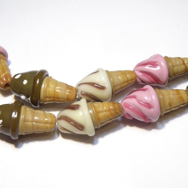 Choice of One (1) Ice Cream Cone Lampwork Glass Bead - Lot UU