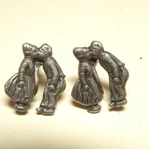 Vintage Kissing Dutch Girl and Dutch Boy Sterling Silver Screwback Earrings -- Lot 3Y