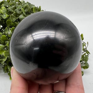 7 CM Shungite Sphere,Shungite Crystal Sphere,Healing Crystal,Highly Energetic Metaphysical,EMF Protection,Polished Sphere,5G Protection