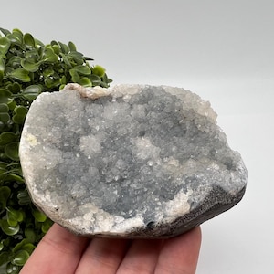 STUNNING Transparent Apophyllite on Chalcedony,natural,collection minerals specimen,India Minerals,Crystal, Stone Minerals Specimens India