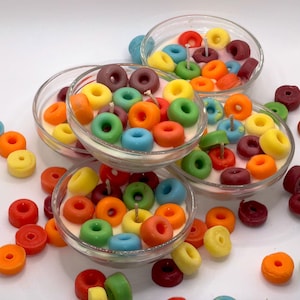 Fruit Loops Candle