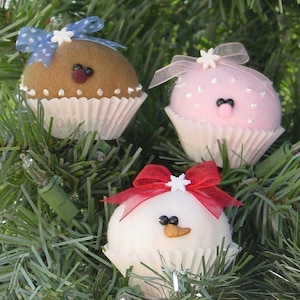 Digital Sewing Pattern -  Coco, Berry and Nilla mini (2&quot;) cupcake ornaments 158Epdf