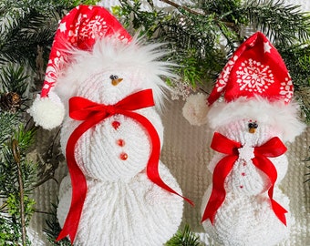 Digital Sewing Pattern . . . . . . . . . . Snowy the snowman (9") & Flake the snowman (7")  129Epdf