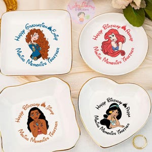 Personalized Disney Princesses Trinket Dish, Disney Lover Ring Dish, Birthday Jewelry Dish Gift for Friend, 2025 Graduation Wedding Gift