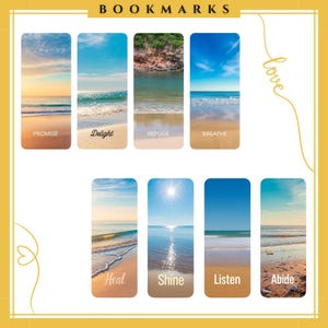 Könnte beinhalten: Eine Sammlung rechteckiger Lesezeichen mit Strandszenen und Wörtern wie „Promise“, „Delight“ und „Refuge“. Das Wort „Bookmarks“ steht oben, und das Wort „love“ ist kursiv geschrieben. Die Lesezeichen haben einen gelben Rand.
