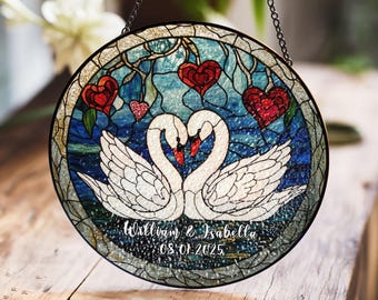 Elegant Swan Couple Stained Glass Panel with Personalized Names and Heart Design, Perfect Valentine&#39;s Day, Wedding, or Anniversary Gift