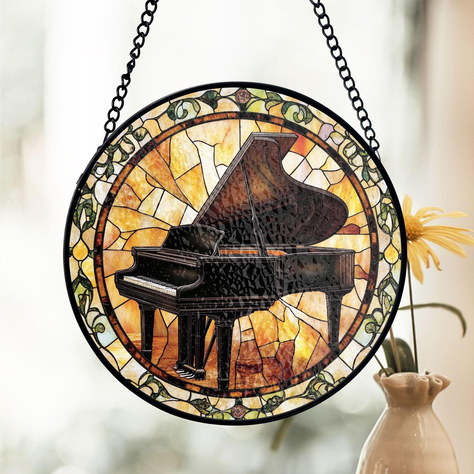 グランドピアノのステンドグラスのサンキャッチャー、クラシック音楽の