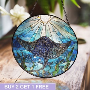Stingray Stained Glass Suncatcher, Underwater Sea Life Window Art, Coastal Marine Style, Ocean Lover Decor, Nautical Gift Idea