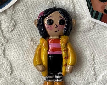Coraline Doll Magnet – Handmade Fan Art, Fridge Decoration