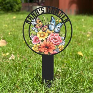 Personalized Garden Metal Stake, Custom Gardener Name Sign, Butterflies Garden Sign, Garden Metal Yard Art, Flower Garden Stake Garden Decor