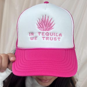 Tequila Lover Present Trucker Cap Pink Design Mexico Style Beach Wear Driver Hat Party Favor Celebration Gift for Her Truck Wear Margarita