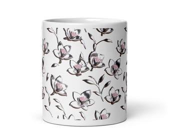 Librarian Bookworm Gift for Reader, Gift for Book Lovers, Pressed Flowers Mug, Floral Books Mug, Favorite Bookshelf Coffee Mug