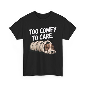 面白い犬のTシャツ、面白い犬のシャツ、面白い犬のTシャツ、ヴィンテージの犬好きのTシャツ、気遣いができないほど快適Tシャツ、居心地の良い子犬のユーモアシャツ、怠け者の犬へのギフト