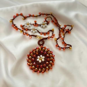 Necklace Crocheted with Crystals