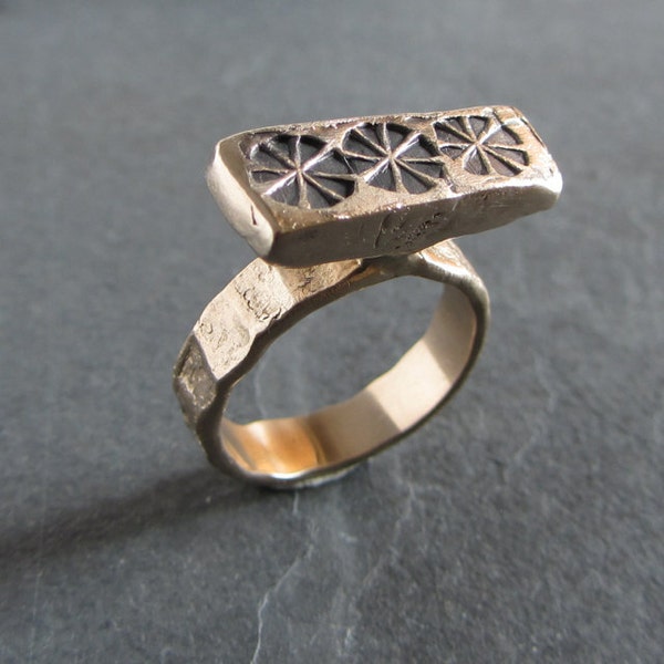 Cast bronze ring with primitive flower design / rustic ring / artisan ring / unique ring / ancient ring / boho ring / unique jewelry