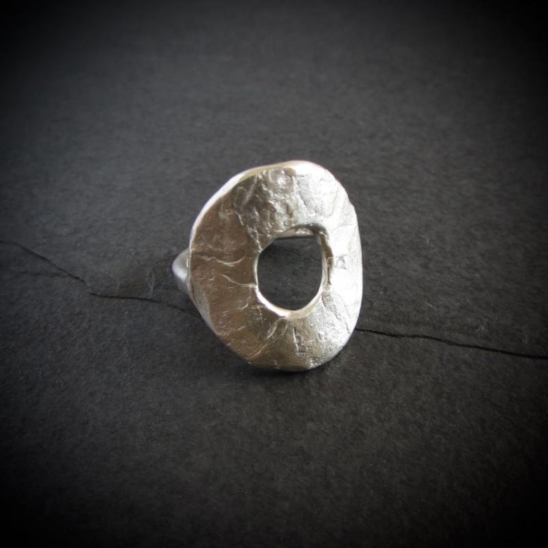 Large Circle Ring in Sterling Silver / Organic Ring / Rustic Ring