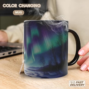 Betoverende mok Aurora Borealis - magisch noorderlichtontwerp - perfect voor natuurliefhebbers.