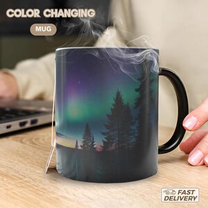 Nordlicht Farbwechsel Tasse - Magische Aurora Borealis Kaffeetasse-Twilight Forest Wärmeempfindliche Tasse.