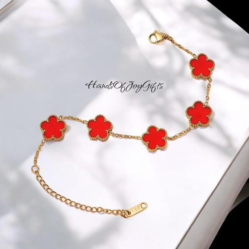 Vintage Gold Clover Bracelet Gemstone Bracelet Gift for Her Lucky