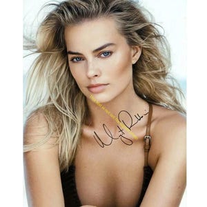 Margot Robbie Signed - Etsy