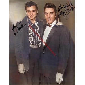 Elvis Presley Autograph Photo Johnny Cash Signed Color Elvis Autographed Photo Celebrity Print Collectible RP Image Music Legend E010