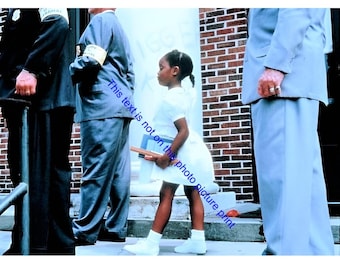 Ruby Bridges Foto El problema con el que todos vivimos Odio caminar hacia la escuela primaria William Frantz Foto Imagen Impresión Fotografía Póster 109C