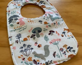 Babero reversible para bebé, triple capa, cierre a presión. Animales del bosque para bebés