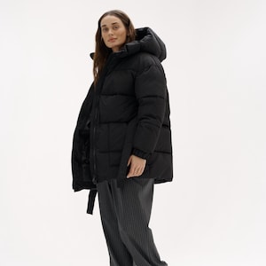 Black winter jacket, Down jacket, Vegan puffer jacket, Fashionable puffer, Snow jacket, Oversized jacket, puffer jacket with belt