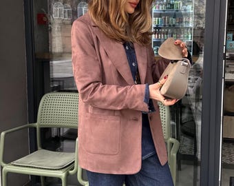 Blazer de imitación de gamuza color chocolate con leche / Chaqueta vegana para mujer / Prenda de abrigo minimalista de tacto suave / Blazer informal para otoño y primavera
