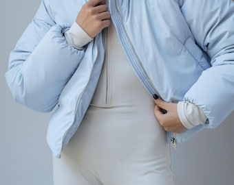 Light Blue Puffer Jacket – Cropped Winter Coat for Women | Cozy & Minimalist Street Style