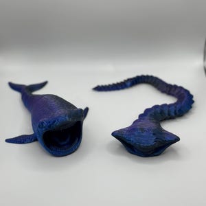 The Bloop Vs El Gran Maja Sea Creature - Articulating Fidget - Mythical Blue