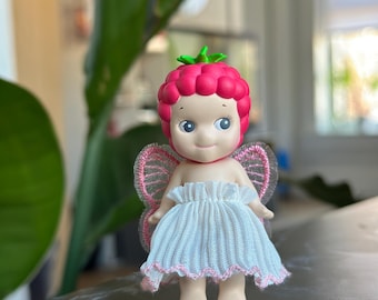 Vestido de boneca branco e rosa com asas rosa da Sonny Angel Clothes
