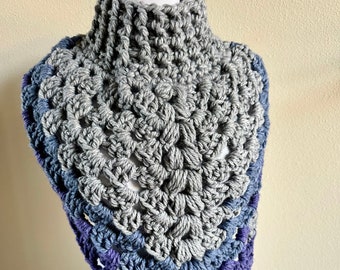 light gray and purple cozy triangle cowl winter scarf | chunky kerchief scarf | holiday gift for her