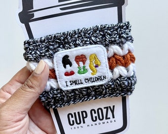 hocus pocus crochet coffee cozy | handmade witchy halloween coffee sleeve | hot tea sleeve | sanderson sisters