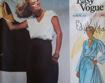 Edith Head 70's Jumpsuit Very Easy Vogue 1562 Designer Sewing Pattern Classic Pantsuit with Flared Pants, V Neckline and Scarf Size 14 UNCUT