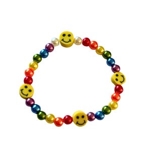 Rainbow beaded bracelet, Smiley face bracelet, Colorful stretch bracelet, Kawaii beaded jewelry, Cute aesthetic bracelet, Y2K bracelet