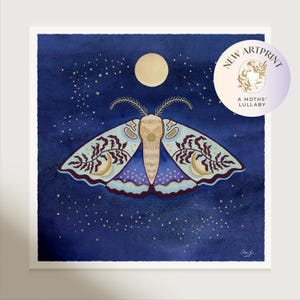 Premium Artprint A MOTHS LULLABY, Nachtfalter Illustration | Giclée-Druck | Hahnemühle Papier, 30x30cm, Kinderzimmer, Personalisierbar
