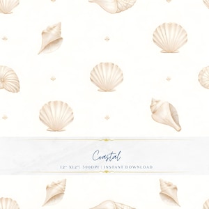 Puede incluir: Patrón sin costuras con ilustraciones de acuarela de conchas marinas en tonos beige y crema sobre fondo blanco. La palabra "Coastal" está escrita en azul.