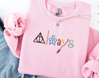 Embroidered Universal Studios HP Wizard world tshirt, Hogwarts Magical icons crewneck, Gryffindor harry ron Hermione sweatshirt
