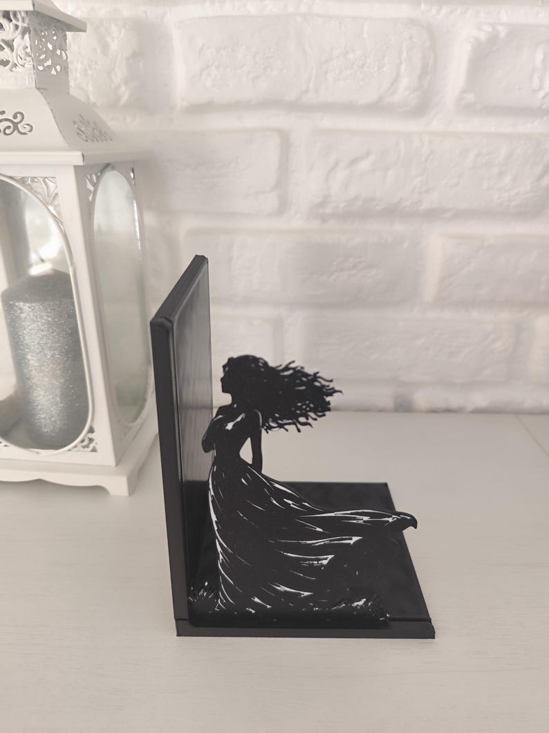Sujetalibros Wuthering Heights – Heathcliff y Catherine – Gothic Romance Bookshelf Decor – amantes de la literatura – decoración romántica