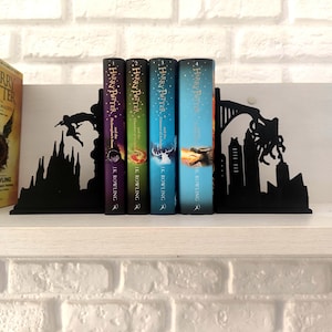 Mistborn Bookends – Inspired by Brandon Sanderson&#39;s Mistborn, Allomancy, Cosmere, Epic Fantasy | Mistborn Fan Art Gift