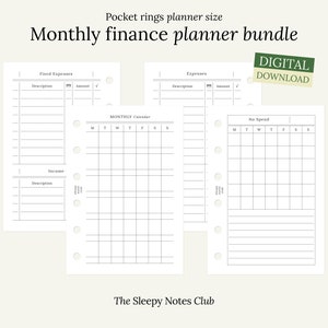 Op de afbeelding: Een printbare maandelijkse financiële plannerbundel voor ringplanners in zakformaat. De bundel bevat pagina's voor vaste uitgaven, inkomsten, uitgaven, een maandelijkse kalender en een tracker voor geen uitgaven. De pagina's zijn zwart-wit en hebben een eenvoudig ontwerp.
