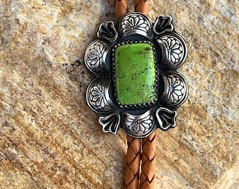 sterling, silver, Gaspeite,  bolo, necklace, neckwear, bola, gemstone, leather, western style, jewelry, hand stamped